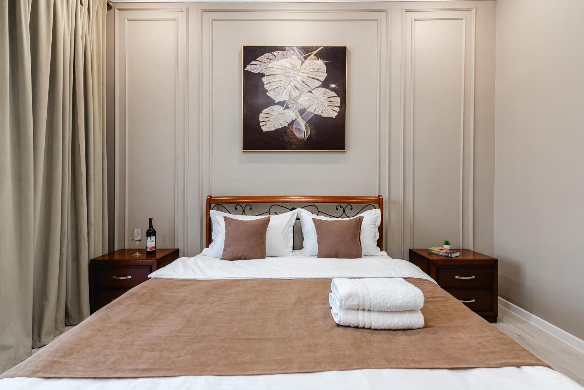 Five Business-Class Rooms In R-House Near Mega Center Almaty Ngoại thất bức ảnh