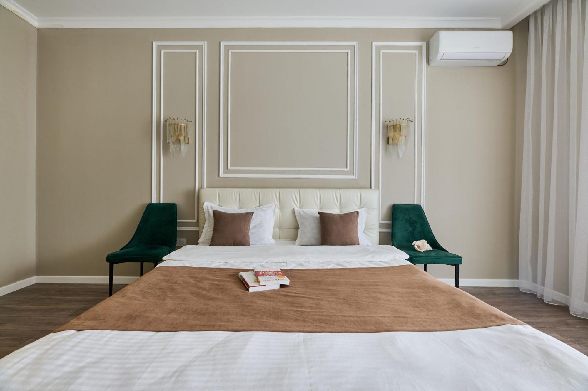 Five Business-Class Rooms In R-House Near Mega Center Almaty Ngoại thất bức ảnh